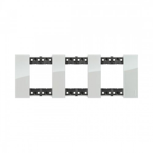 Рамка декоративная Bticino KA4802M3DA Living Now 3 поста 6 модулей Небо