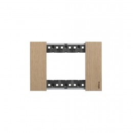 Рамка декоративная Bticino KA4803LM Living Now 3 модуля Дуб