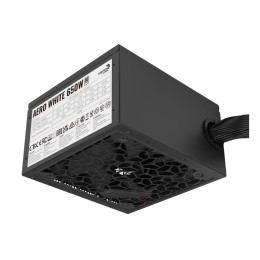 Блок питания, Aerocool, AERO WHITE, 650W, ATX, APFC, 20+4pin, 2*4+4pin, 6*Sata, 2*Molex, 2*PCI-E 6+2pin, Вентилятор 12см, Кабель питания, Чёрный