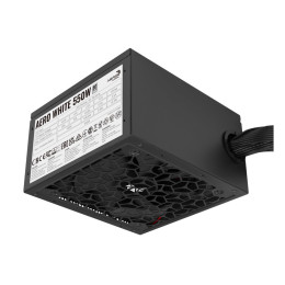 Блок питания, Aerocool, AERO WHITE, 550W, ATX, APFC, 20+4pin, 2*4+4pin, 6*Sata, 2*Molex, 2*PCI-E 6+2pin, Вентилятор 12см, Кабель питания, Чёрный